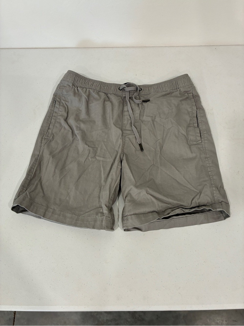 GAP Mens Easy Stretch Chino Shorts Elastic Drawstring Waist Gray Size Small
